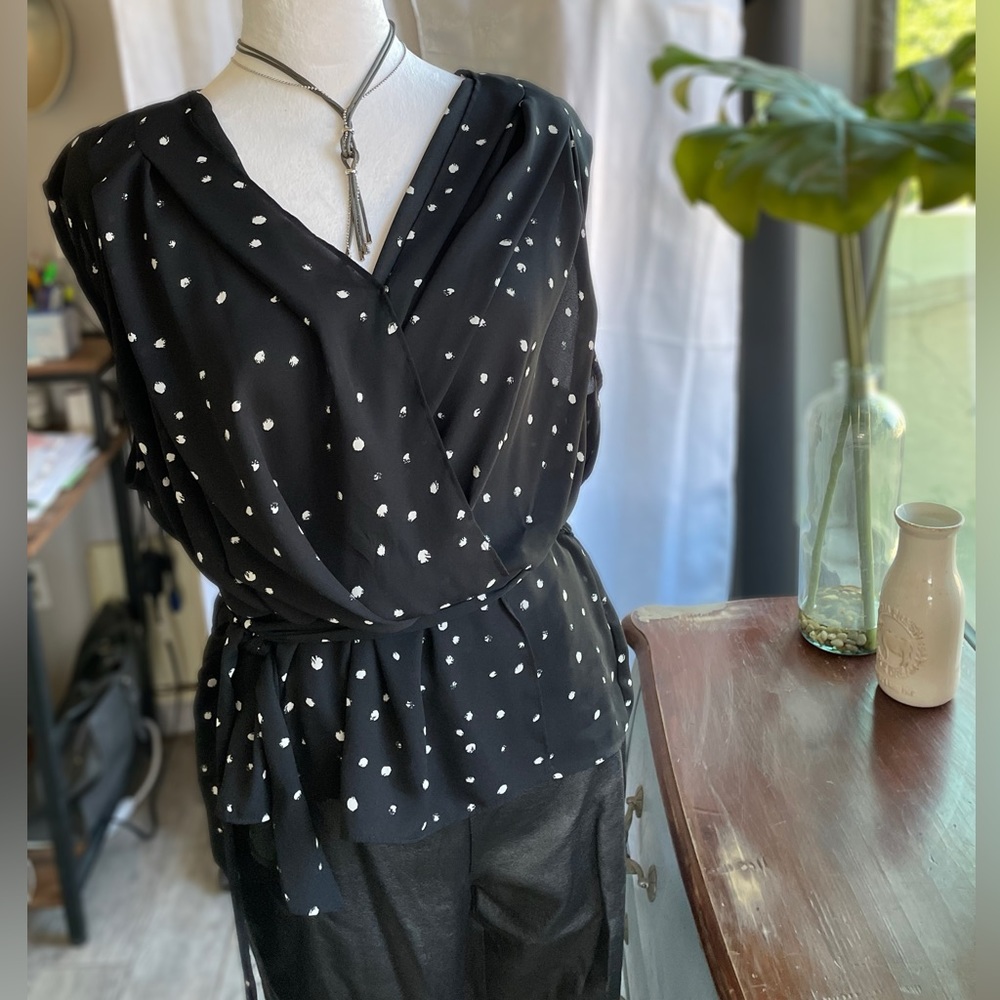 Worthington sheer wrap top with polka dots